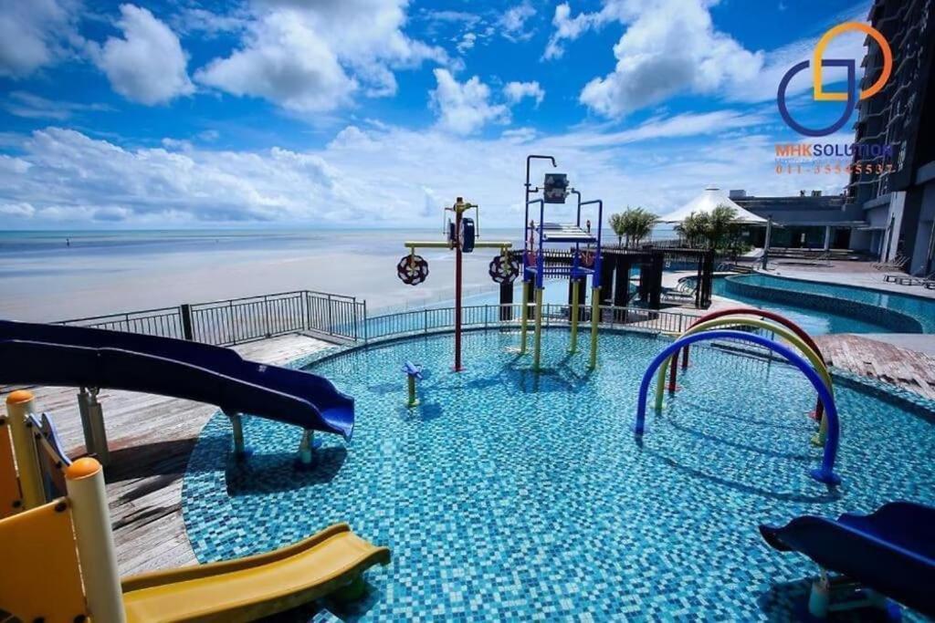 Love De Sea 4Pax 850Sf 2R2B Imperium Residence Куантан Экстерьер фото